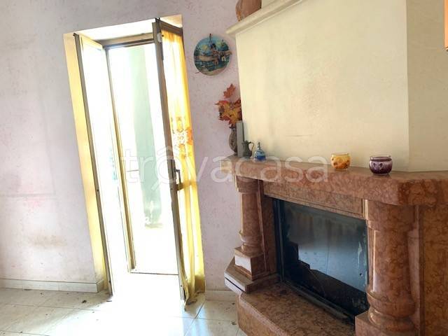 appartamento in vendita a Palestrina in zona Valvarino