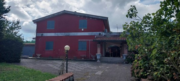 casa indipendente in vendita a Palestrina in zona Carchitti