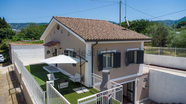 casa indipendente in vendita a Palestrina