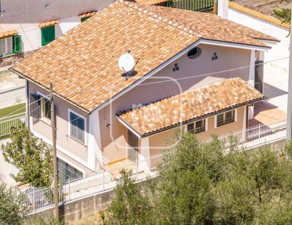 casa indipendente in vendita a Palestrina
