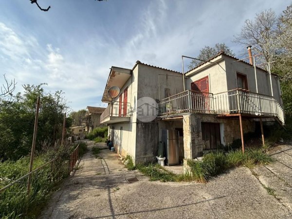 casa indipendente in vendita a Palestrina