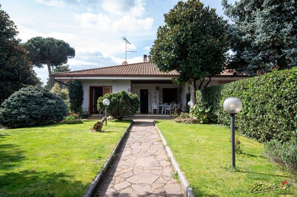 casa indipendente in vendita a Palestrina