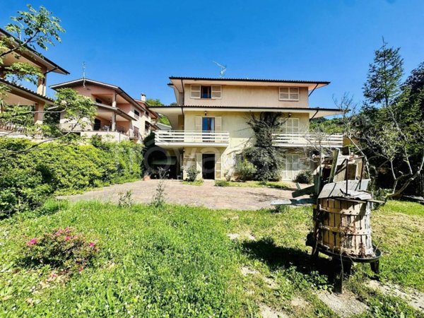 casa indipendente in vendita a Palestrina