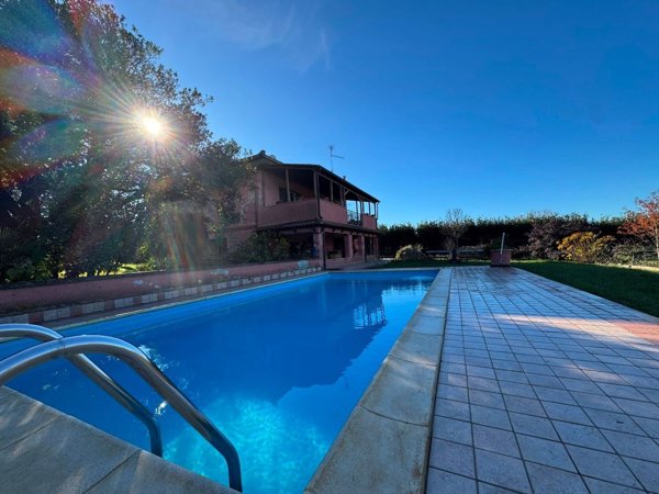 casa indipendente in vendita a Palestrina