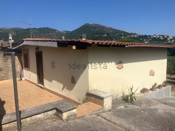 casa indipendente in vendita a Palestrina