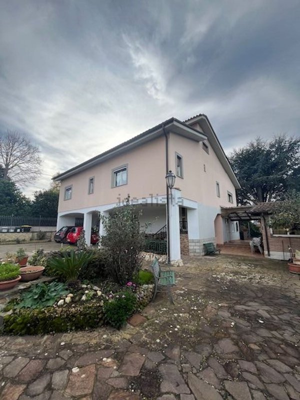 casa indipendente in vendita a Palestrina
