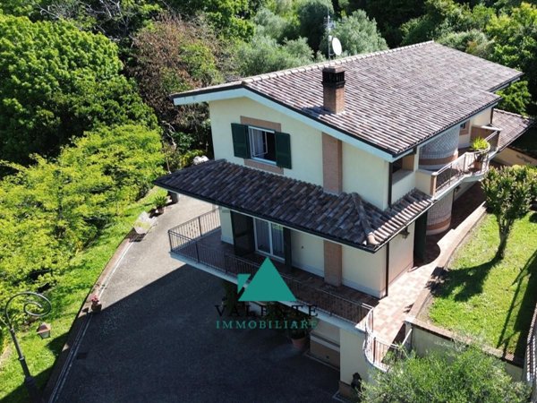 casa indipendente in vendita a Palestrina