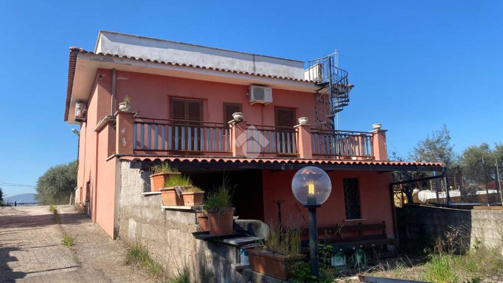 casa indipendente in vendita a Palestrina