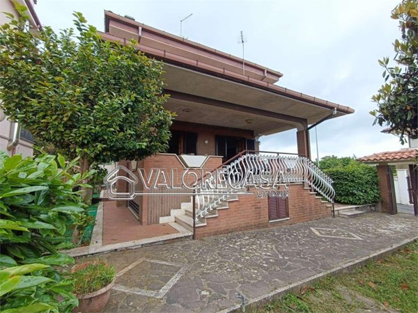 casa indipendente in vendita a Palestrina in zona Carchitti