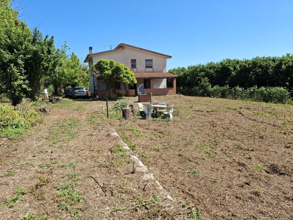 casa indipendente in vendita a Palestrina in zona Carchitti