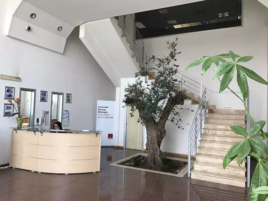 locale commerciale in vendita a Palestrina in zona Valvarino