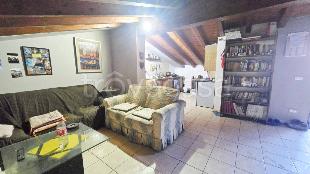 appartamento in vendita a Palestrina in zona Carchitti