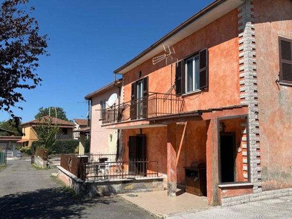 casa indipendente in vendita a Palestrina in zona Carchitti