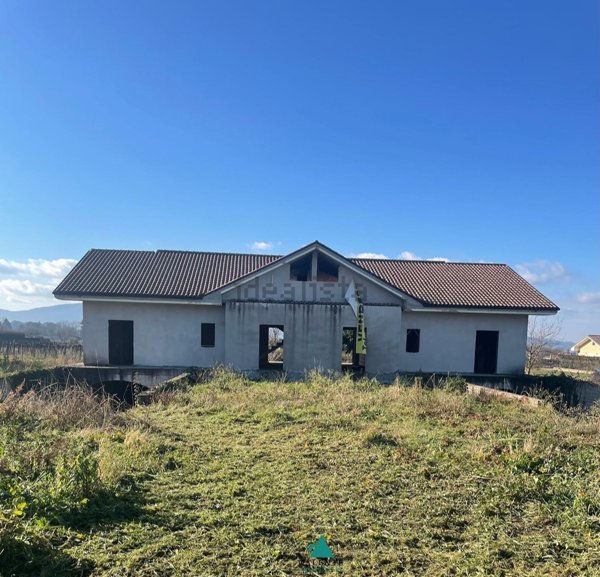casa indipendente in vendita a Palestrina in zona Carchitti