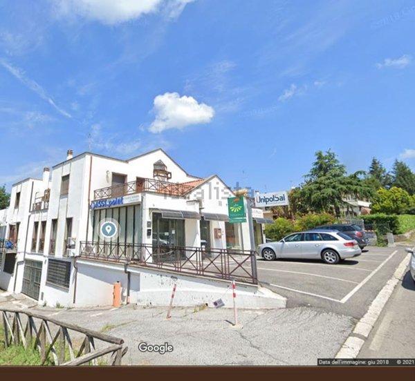 locale commerciale in vendita a Palestrina