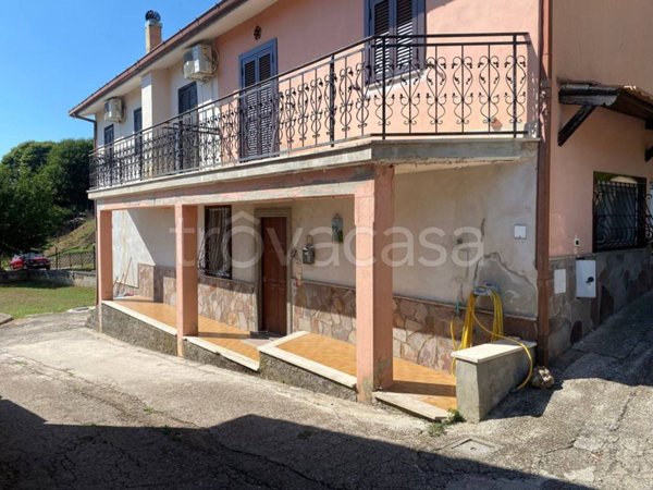 appartamento in vendita a Palestrina in zona Carchitti