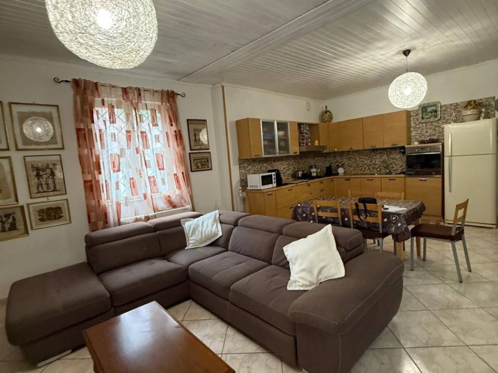 casa indipendente in vendita a Palestrina