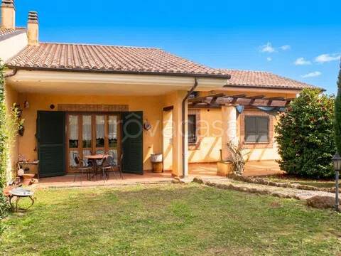 casa indipendente in vendita a Palestrina in zona Carchitti