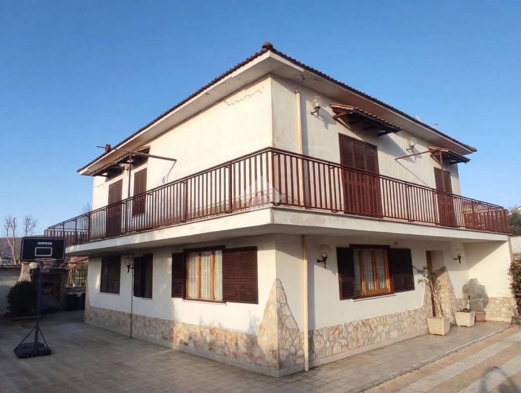 casa indipendente in vendita a Palestrina