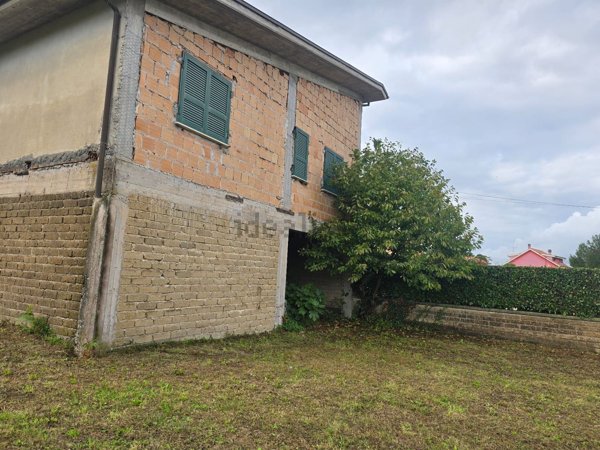 casa indipendente in vendita a Palestrina in zona Valvarino