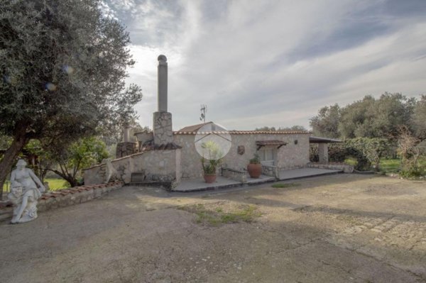 casa indipendente in vendita a Palombara Sabina in zona Cretone