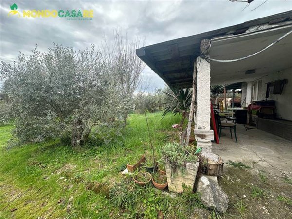 casa indipendente in vendita a Palombara Sabina