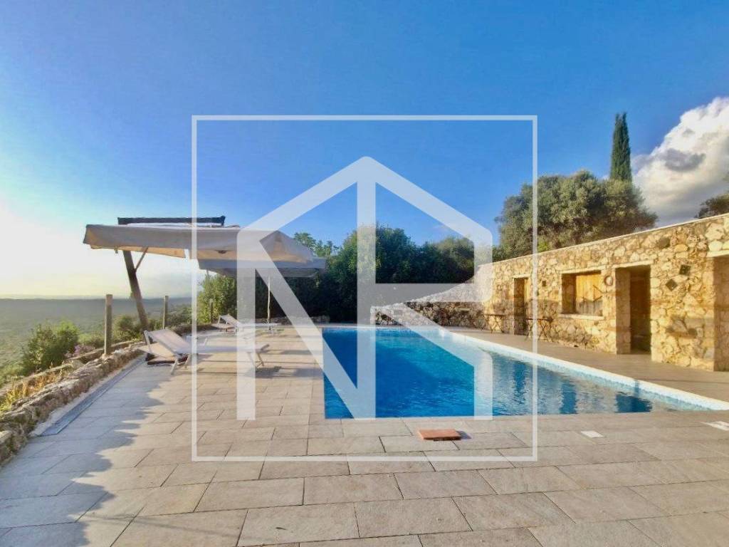 casa indipendente in vendita a Palombara Sabina