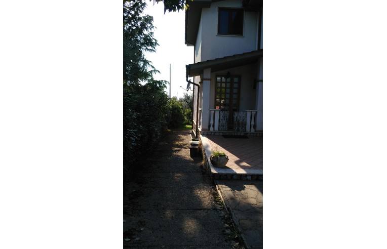 casa indipendente in vendita a Palombara Sabina