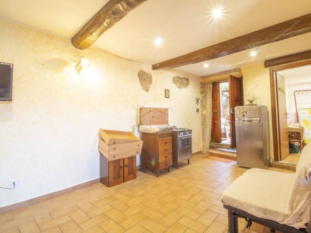appartamento in vendita a Palombara Sabina
