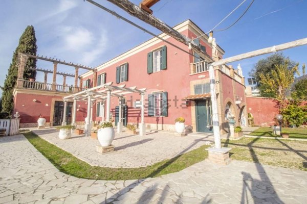 casa indipendente in vendita a Palombara Sabina