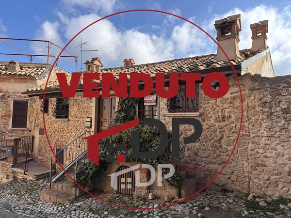 appartamento in vendita a Palombara Sabina