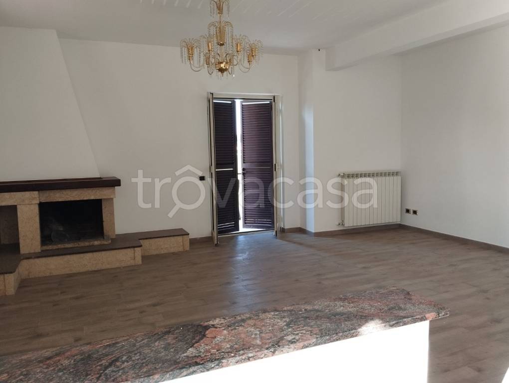 appartamento in vendita a Palombara Sabina