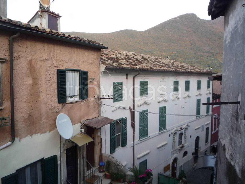 appartamento in vendita a Palombara Sabina