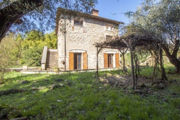 casa indipendente in vendita a Palombara Sabina