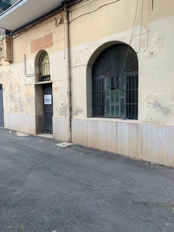 negozio in vendita a Palombara Sabina