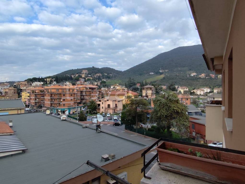 appartamento in vendita a Palombara Sabina