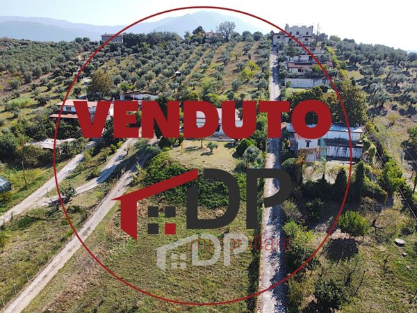 casa indipendente in vendita a Palombara Sabina in zona Cretone