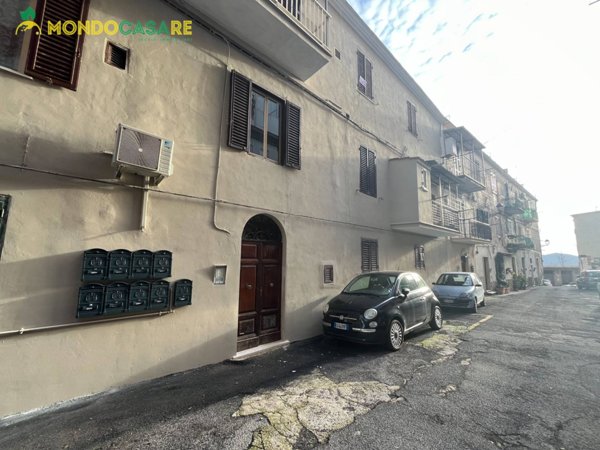 appartamento in vendita a Palombara Sabina
