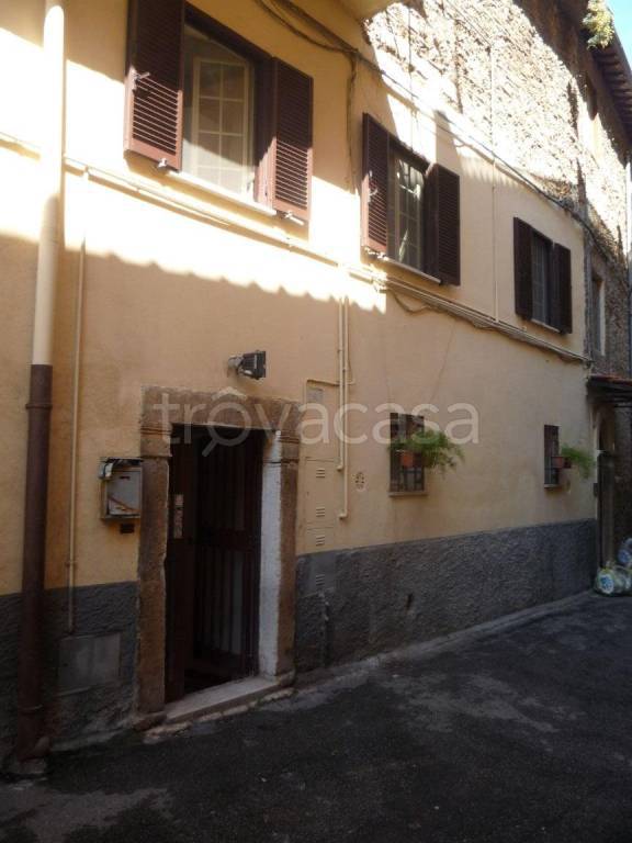 appartamento in vendita a Palombara Sabina