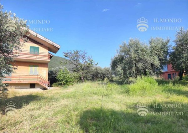 casa indipendente in vendita a Palombara Sabina in zona Stazzano