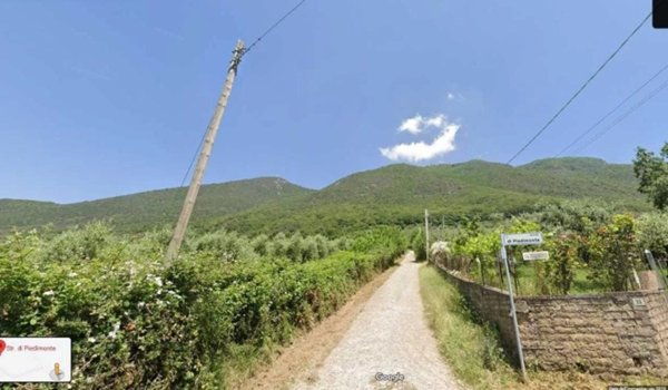 casa indipendente in vendita a Palombara Sabina in zona Cretone