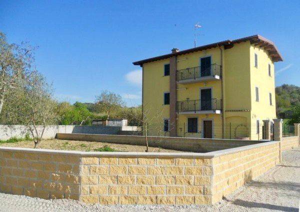 appartamento in vendita a Palombara Sabina