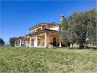casa indipendente in vendita a Palombara Sabina