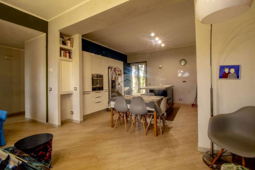 casa indipendente in vendita a Palombara Sabina