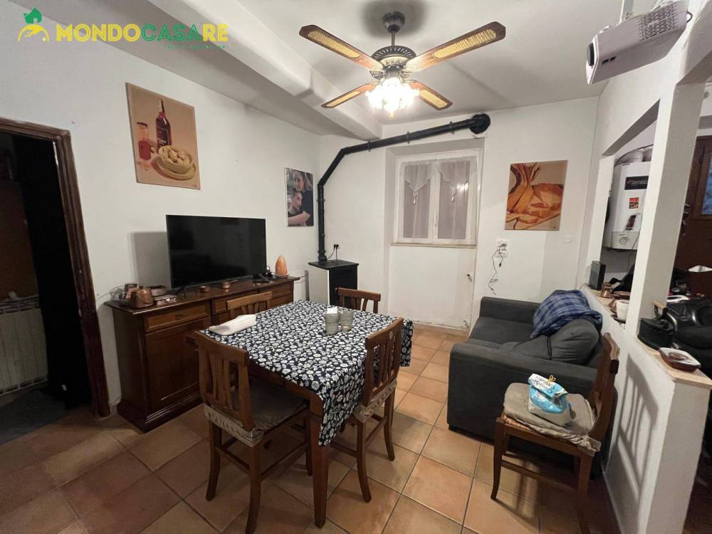 casa indipendente in vendita a Palombara Sabina