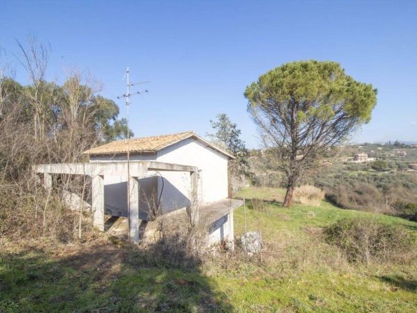 casa indipendente in vendita a Palombara Sabina