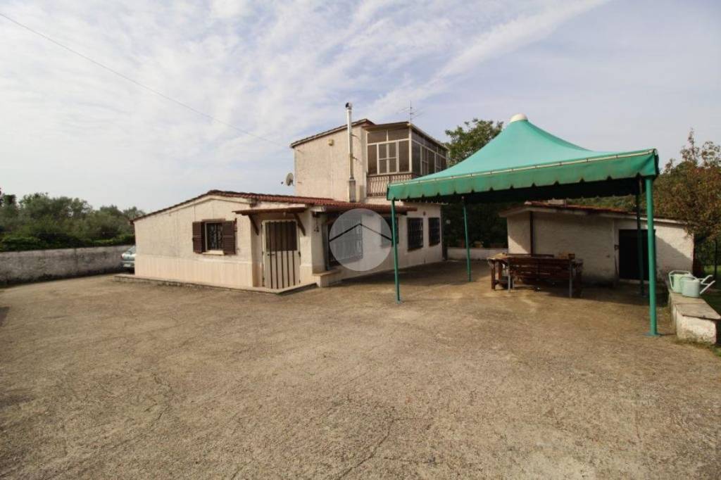 casa indipendente in vendita a Palombara Sabina