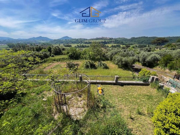 casa indipendente in vendita a Palombara Sabina in zona Cretone