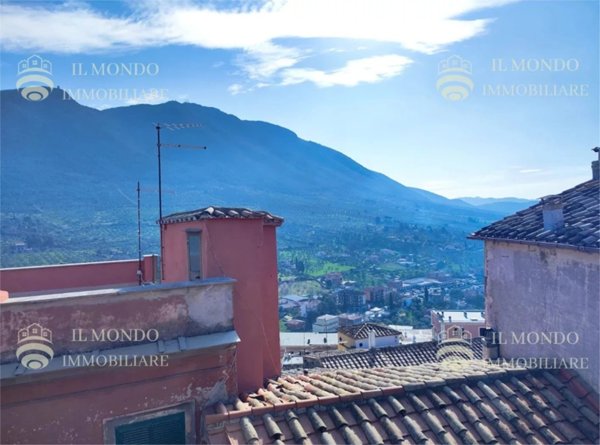 appartamento in vendita a Palombara Sabina