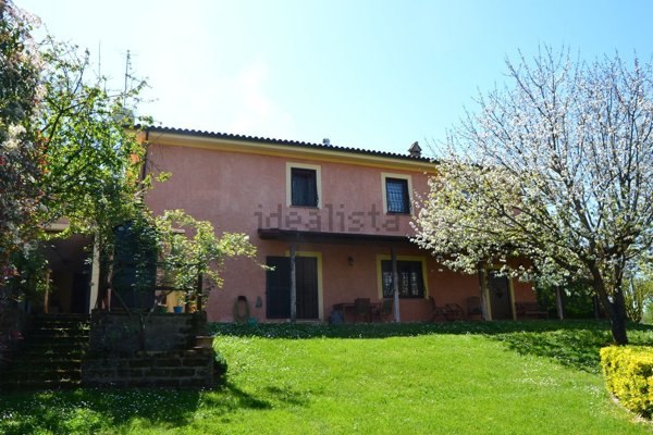 casa indipendente in vendita a Palombara Sabina